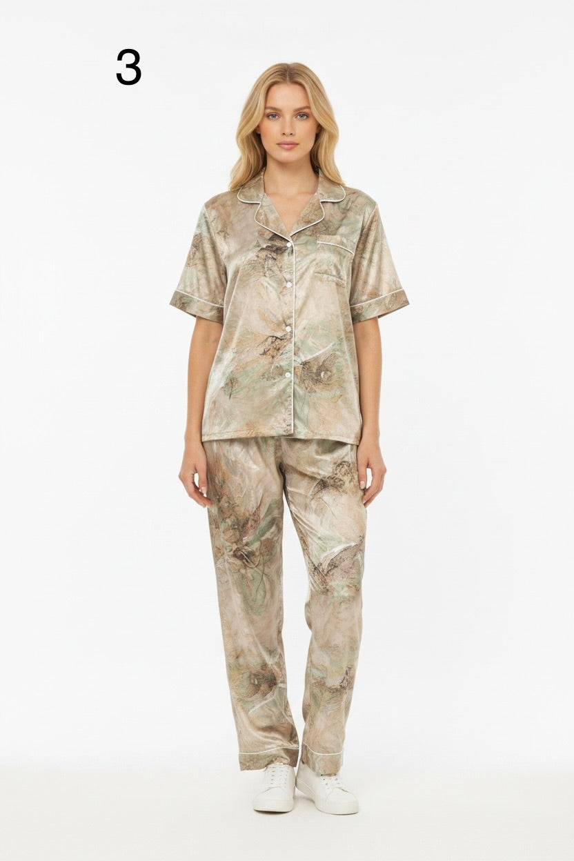 (Limited Edtion)                                        Slik Pyjama