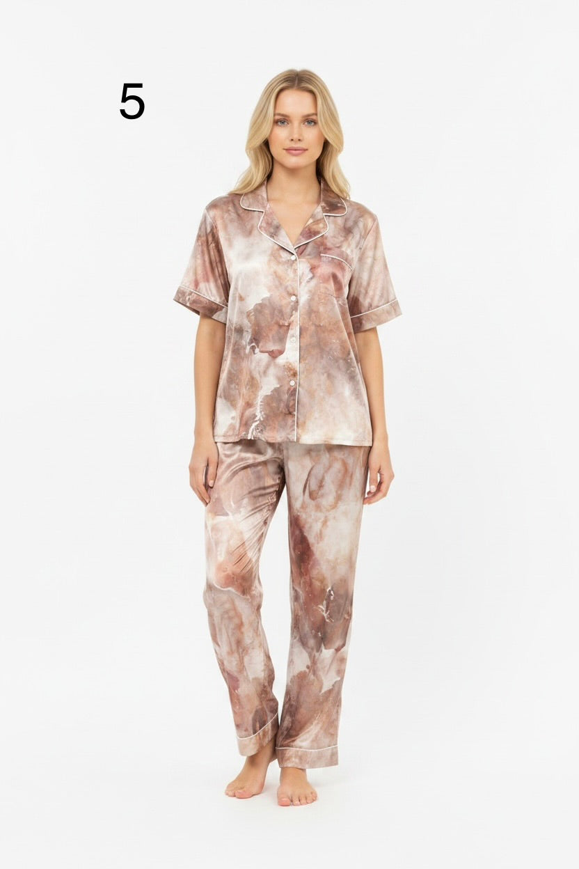 (Limited Edtion)                                        Slik Pyjama